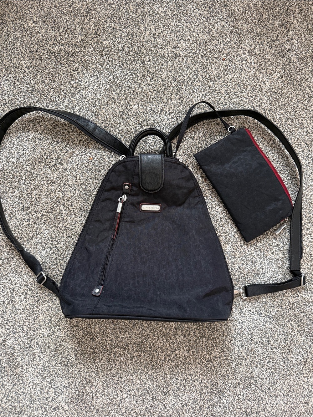 Baggallini Black Nylon Convertible Backpack with Removable Pouch